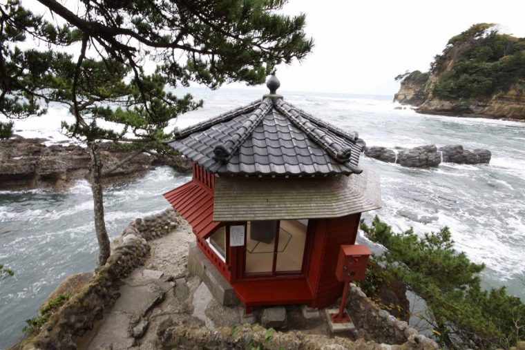 北茨城市・六角堂 北茨城市・六角堂